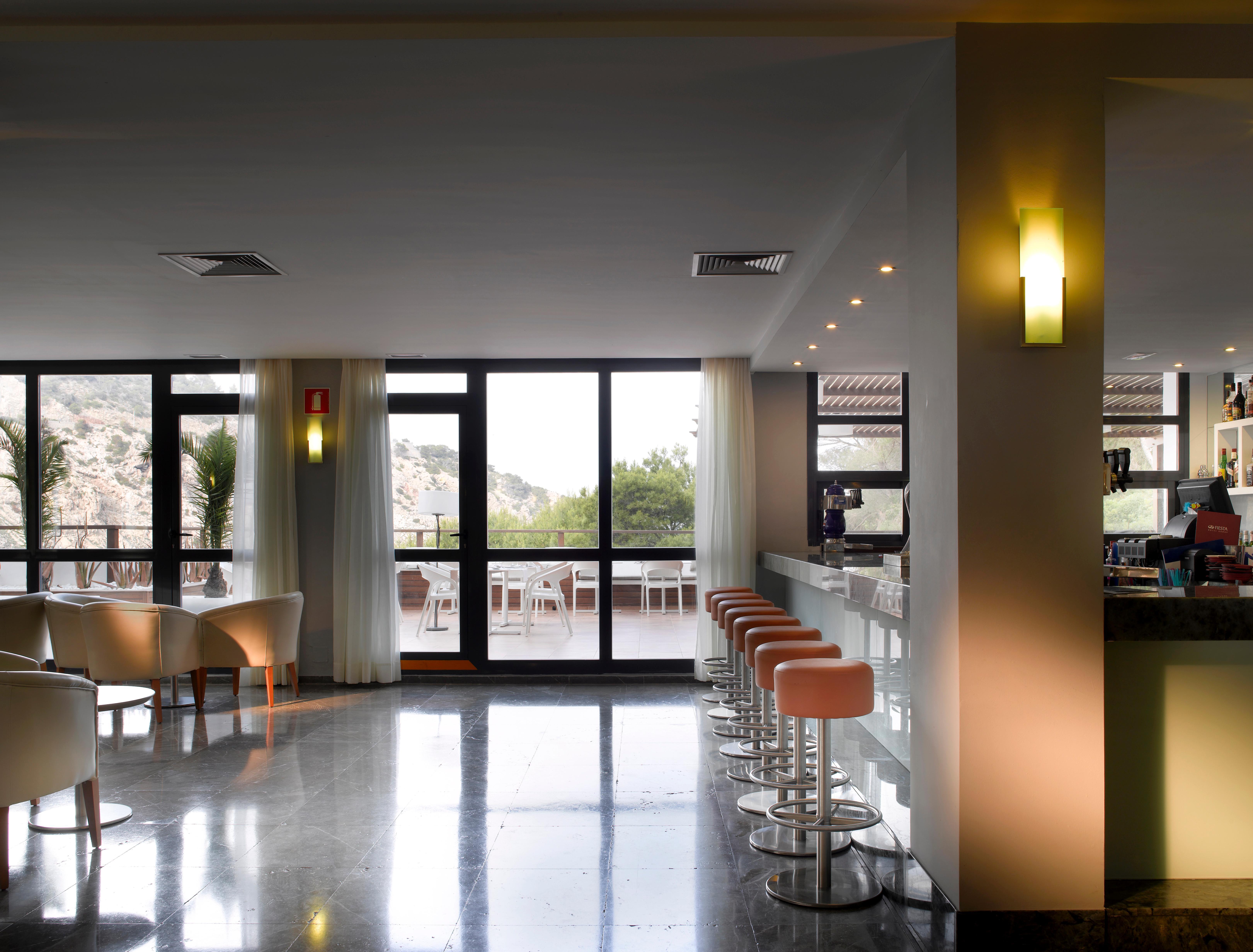 Palladium Hotel Cala Llonga - Adults Only エクステリア 写真