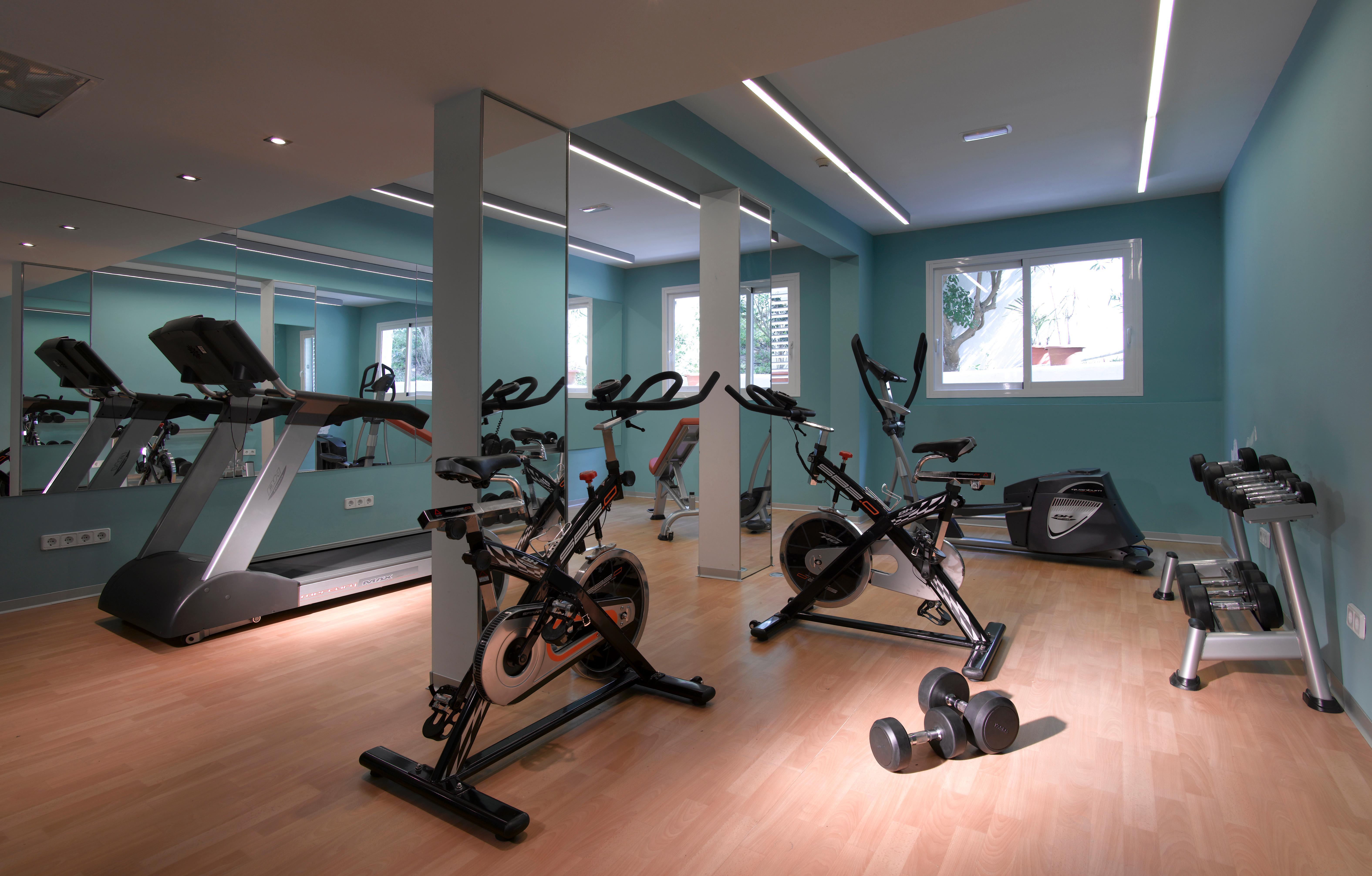 Palladium Hotel Cala Llonga - Adults Only エクステリア 写真