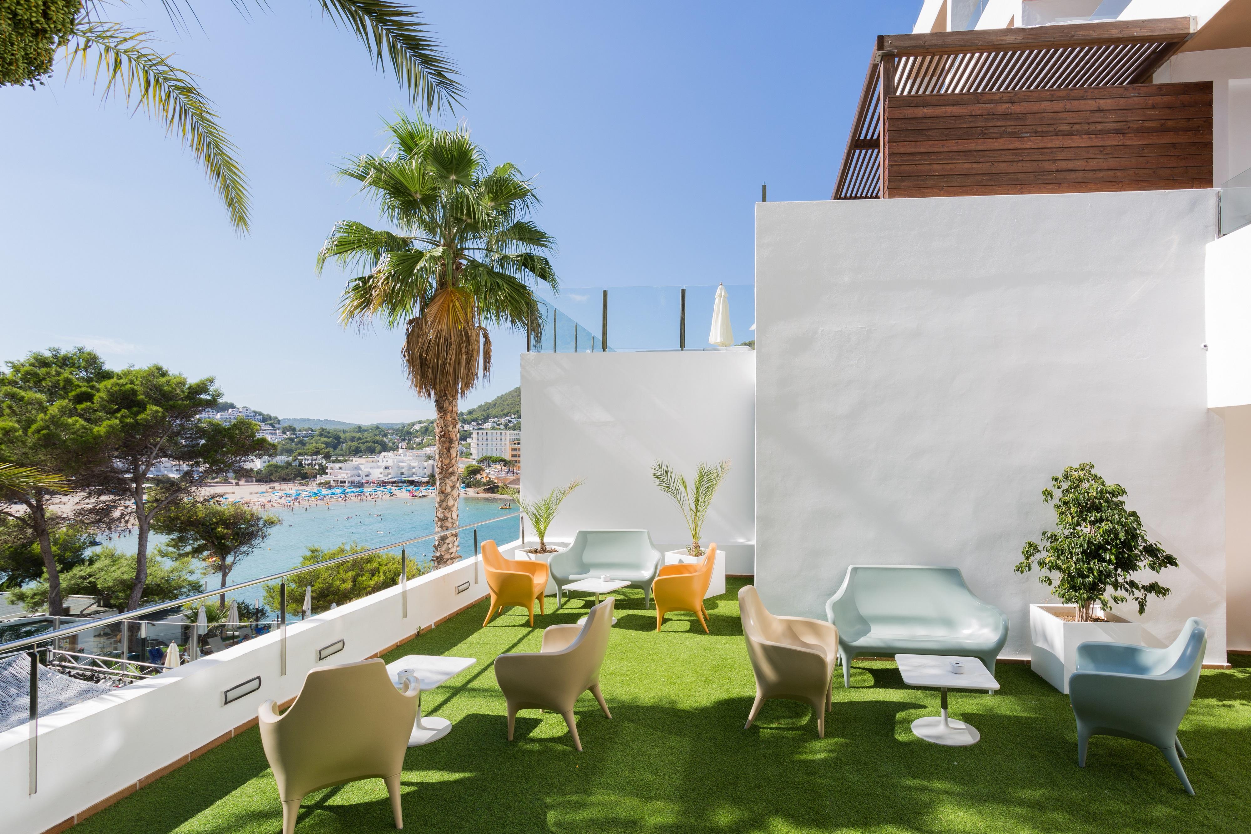 Palladium Hotel Cala Llonga - Adults Only エクステリア 写真