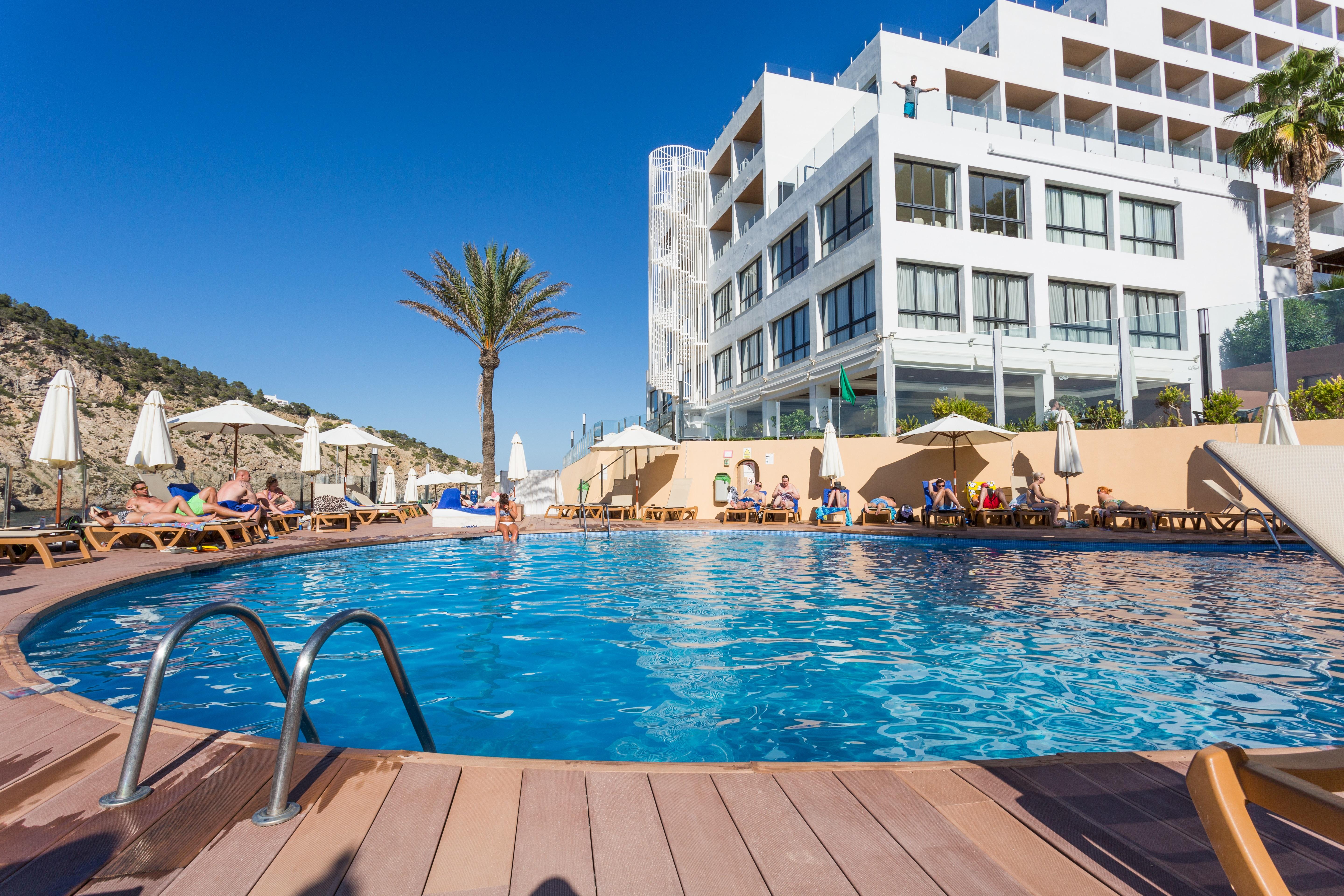 Palladium Hotel Cala Llonga - Adults Only エクステリア 写真